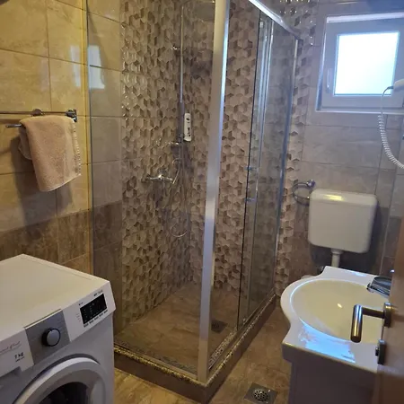 Pravica Apartament *